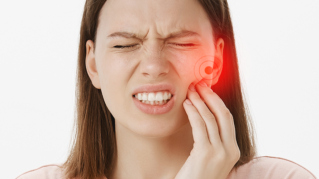 Trate a DTM no HOE com especialistas e acabe com a dor e desconforto na mandíbula. Soluções eficazes para Disfunção Temporomandibular. Agende sua consulta.